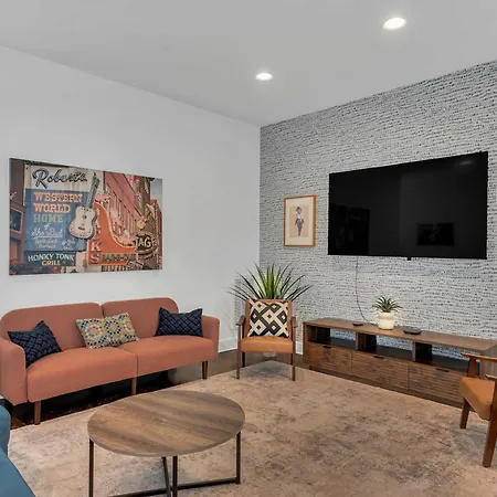 2 Lux Homes Huge Rooftop 2Mi To Dt Sleeps 24